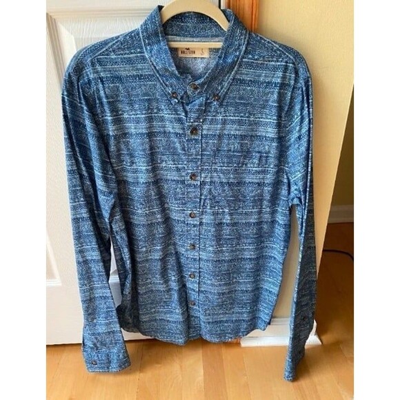 Hollister Blue Patterned Button Down Shirt - Picture 1 of 3